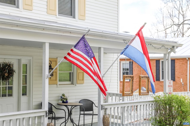 325 Union Run, Lexington, VA 24450 - view of side of property with covered porch