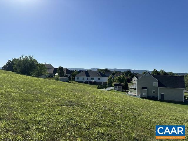 140 Ana Marie Blvd, Waynesboro, VA 22980