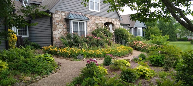 27 Black Walnut Ln, Nellysford, VA 22958 - view of yard
