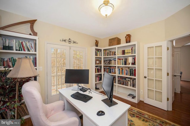 9920 Post Oak Rd, Spotsylvania, VA 22551 - office area featuring wood finished floors