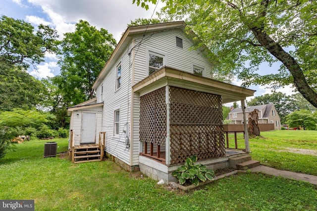 308 Virginia Ave, Mineral, VA 23117 - view of home's exterior with a lawn