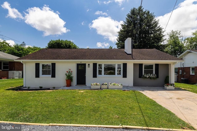 26 Oflinn St, Luray, VA 22835 - photo 1