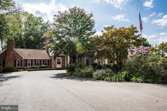 108 Monroe St, Locust Grove, VA 22508 - view of front of home with brick siding