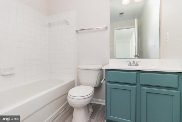 6224 Hot Spring Ln, Fredericksburg, VA 22407 - full bath featuring wood finished floors, vanity, and shower / washtub combination