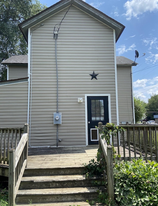 373 S Magnolia Ave S, Waynesboro, VA 22980 - property entrance featuring a wooden deck and a shingled roof
