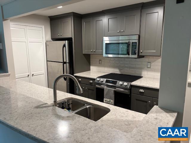 2132 Fairway Woods, Roseland, VA 22967 - photo 5