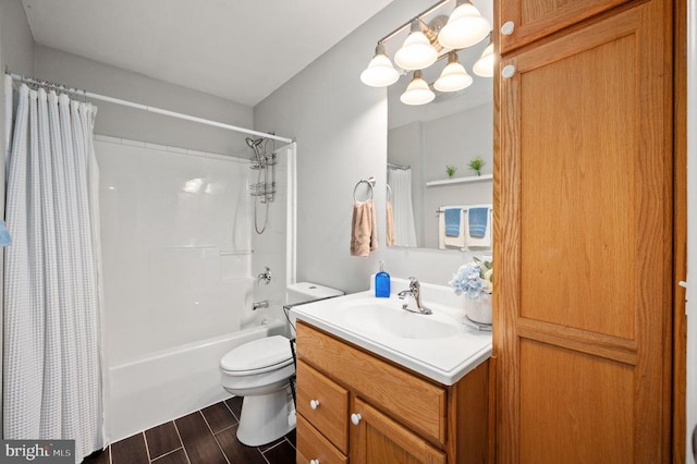 108 Shannon Glen Ct, Louisa, VA 23093 - bathroom featuring vanity, shower / bath combo with shower curtain, and wood finished floors