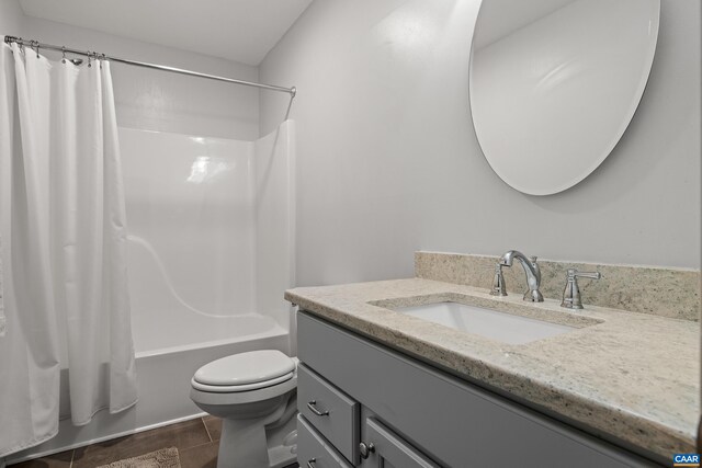 56 Wildwood Dr, Palmyra, VA 22963 - full bathroom with vanity and shower / bath combination with curtain
