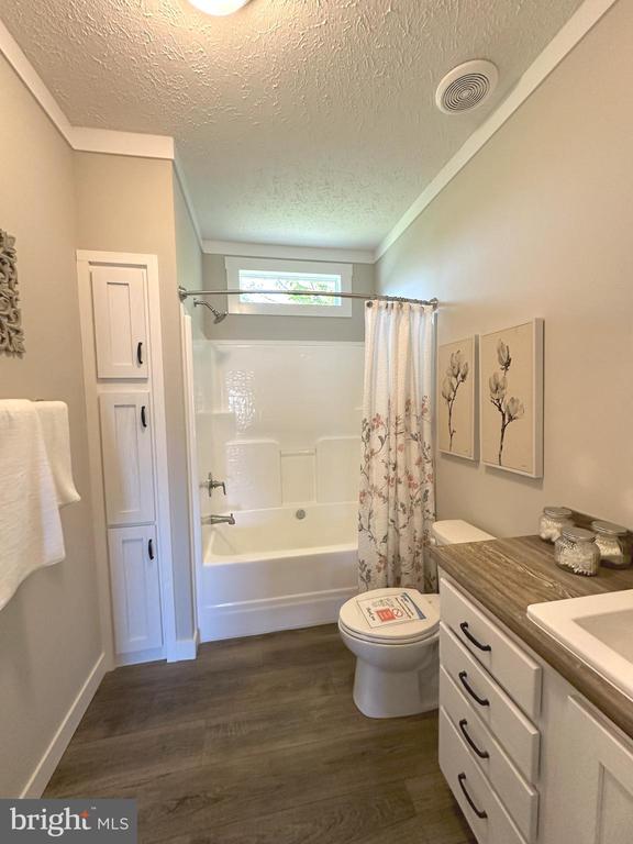 104 Henson Ave, Louisa, VA 23093 - photo 24