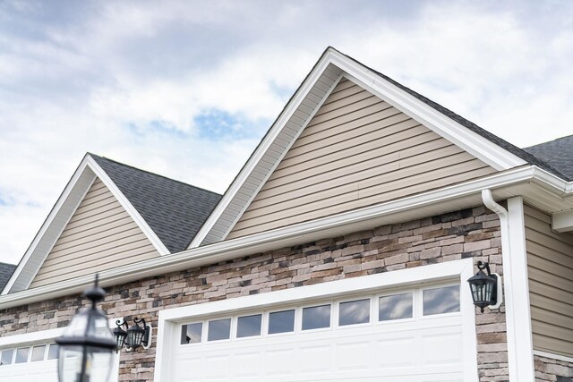 121 Lake View Cir, Waynesboro, VA 22980 - view of home's exterior with roof with shingles and a garage