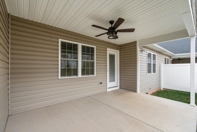 121 Lake View Cir, Waynesboro, VA 22980 - view of patio / terrace with fence and a ceiling fan