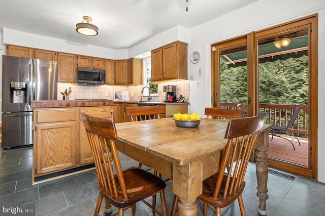 432 Laurel Mills Rd, Castleton, VA 22716 - photo 11