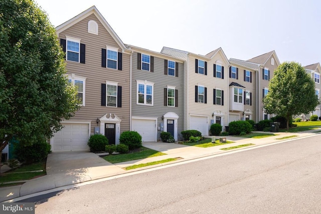 2015 Elm Tree Ct, Charlottesville, VA 22911 - view of property with driveway and an attached garage