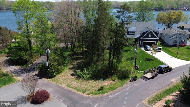 100 Flat Run Rd, Locust Grove, VA 22508