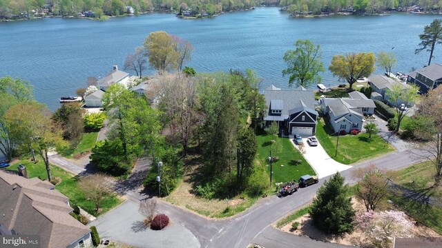 100 Flat Run Rd, Locust Grove, VA 22508
