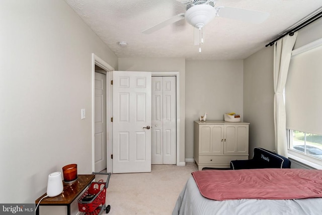 5008 Blake Dr, Fredericksburg, VA 22407 - carpeted bedroom featuring a closet and a ceiling fan