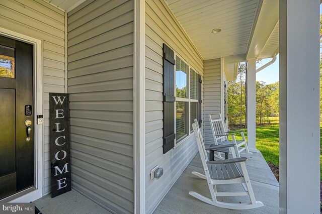 5220 Wyndemere Cir, Mineral, VA 23117 - view of porch