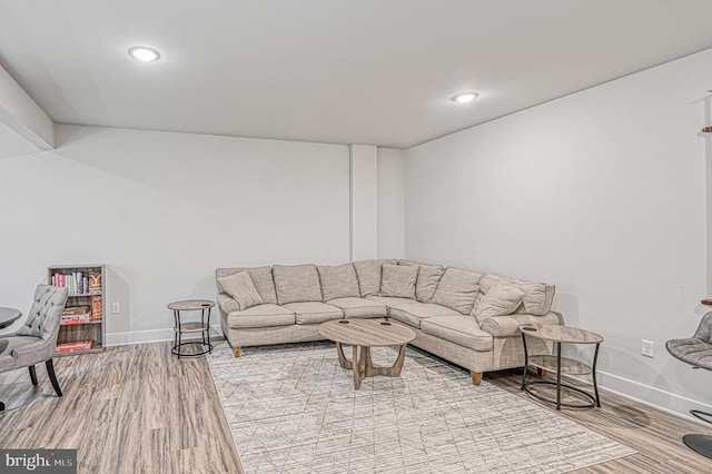 5220 Wyndemere Cir, Mineral, VA 23117 - living area featuring wood finished floors, baseboards, and recessed lighting
