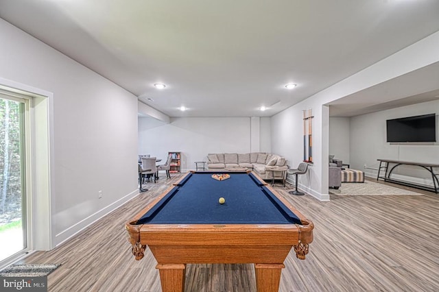 5220 Wyndemere Cir, Mineral, VA 23117 - game room with wood finished floors, baseboards, billiards table, and recessed lighting
