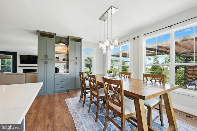 10901 Brandermill Park, Spotsylvania, VA 22551 - dining space featuring dark wood-type flooring and a chandelier