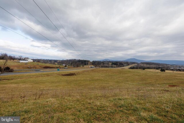 Collins Ave, Luray, VA 22835