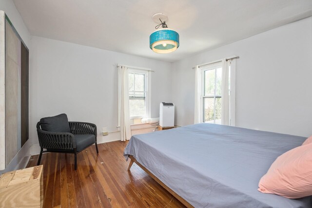 940 Beverley St W, Staunton, VA 24401 - bedroom with wood-type flooring