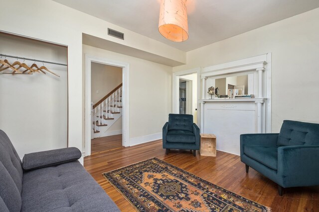 940 Beverley St W, Staunton, VA 24401 - living area featuring stairway, wood finished floors, and baseboards