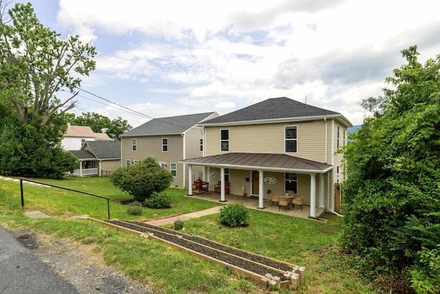 832 Grayson Ave, Waynesboro, VA 22980 - view of front facade featuring a front yard and a patio area