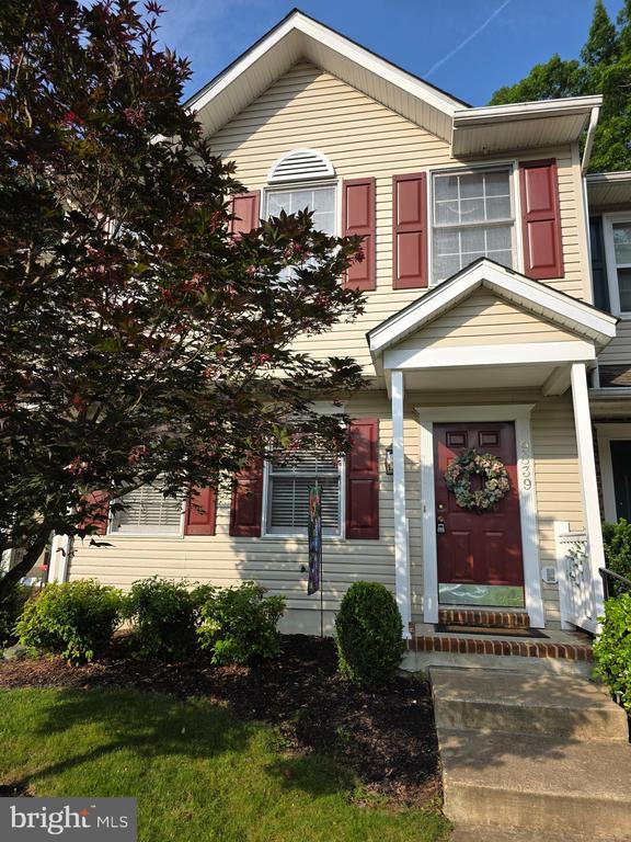 9839 Dominion Forest Cir, Fredericksburg, VA 22408 - view of front of property
