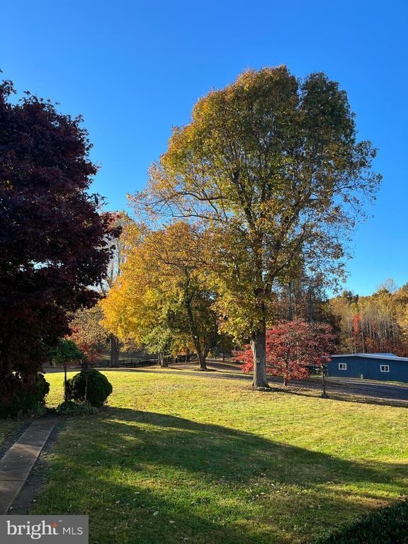 409 Cook Mountain Dr, Brightwood, VA 22715 - view of grassy yard