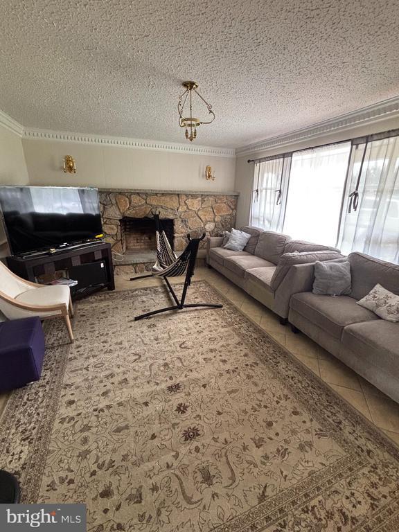 613 Overlook St, Culpeper, VA 22701 - photo 2