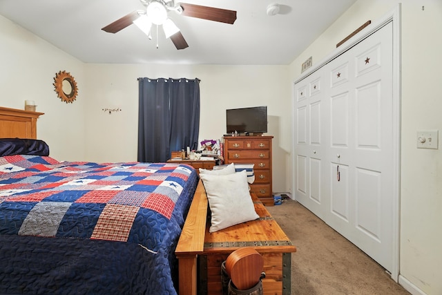 14975 Woodcreek Ln, Timberville, VA 22853 - bedroom with light carpet, ceiling fan, and a closet
