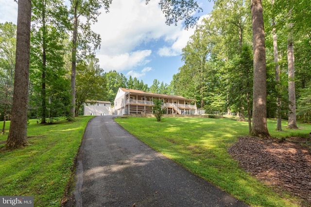 8314 Old Mill Ln, Spotsylvania, VA 22551 - view of front of house featuring a front lawn and a detached garage