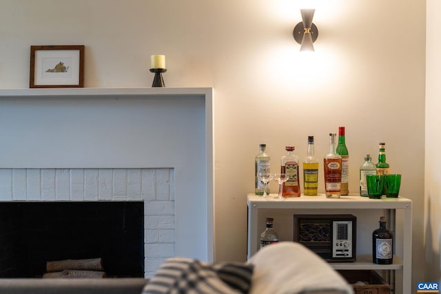 bar featuring a bar