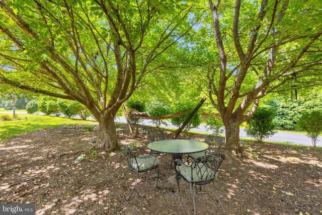 17277 Kettlebrook Lndg, Jeffersonton, VA 22724 - view of yard featuring outdoor dining area