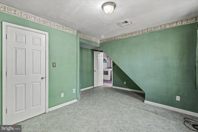 54 Courthouse Mountain Rd, Madison, VA 22727 - interior space featuring washer / dryer, baseboards, and visible vents