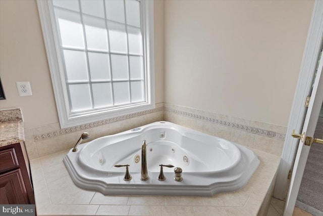 8606 Laroque Run Dr, Fredericksburg, VA 22407 - full bath with a tub with jets and vanity
