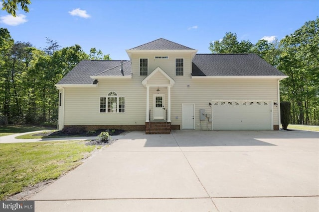 8606 Laroque Run Dr, Fredericksburg, VA 22407 - view of front of house featuring roof with shingles, a front yard, a garage, and driveway