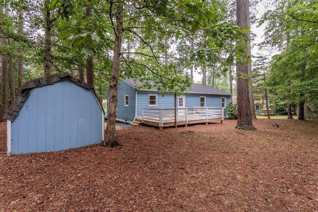 22 Loblolly Rd, Palmyra, VA 22963 - back of property with a storage shed and a wooden deck