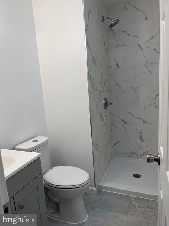 10214 Unique Trl, Rixeyville, VA 22737 - bathroom featuring vanity and a stall shower