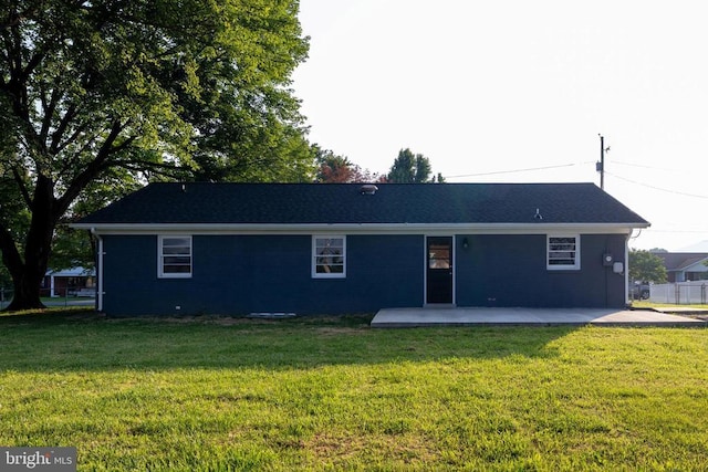 6 Charles St, Luray, VA 22835 - rear view of property featuring a patio area and brick siding