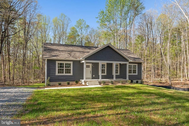15002 Moonlight Ln, Mineral, VA 23117 - view of front of property featuring a porch and a front lawn