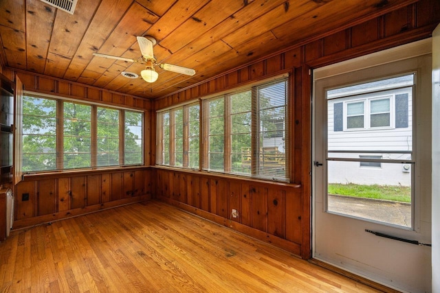 1435 Bluestone St, Harrisonburg, VA 22801 - view of unfurnished sunroom