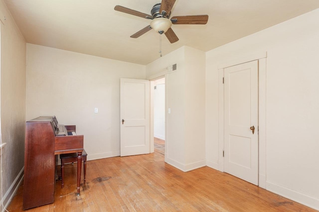 530 Water St W, Harrisonburg, VA 22801 - unfurnished office featuring light wood-type flooring, a ceiling fan, and baseboards