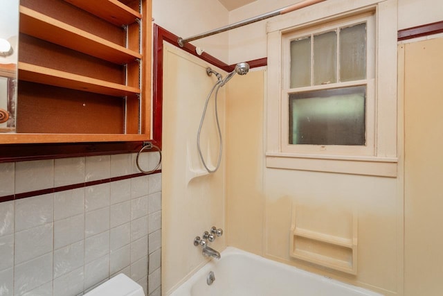 530 Water St W, Harrisonburg, VA 22801 - full bathroom featuring shower / tub combination and toilet