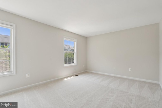 546 Highland Towne Ln, Warrenton, VA 20186 - carpeted spare room with baseboards