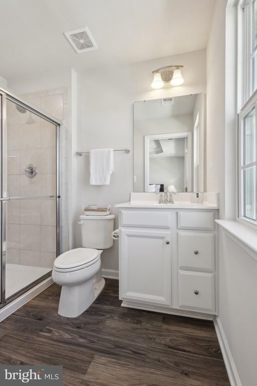 36097 Fawn Ln, Locust Grove, VA 22508 - full bath featuring toilet, wood finished floors, and a shower stall