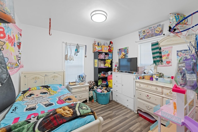 608 Hawkins St, Harrisonburg, VA 22801 - bedroom featuring wood finished floors