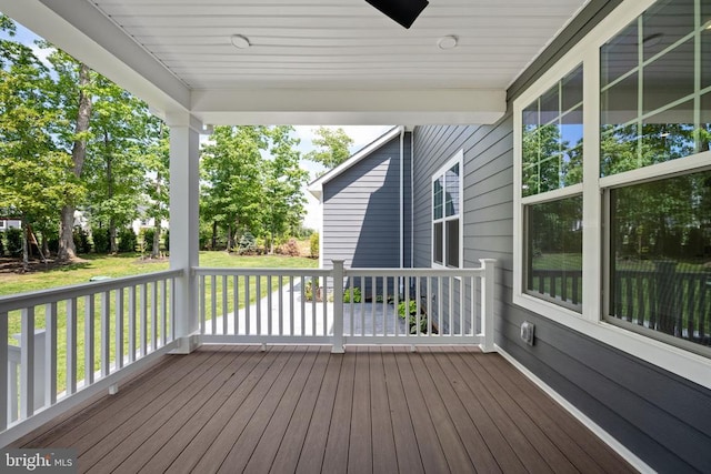 11207 Redlands Trl, Spotsylvania, VA 22551 - view of wooden terrace