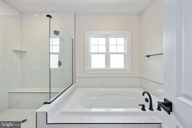 11207 Redlands Trl, Spotsylvania, VA 22551 - full bathroom featuring a shower stall and a bath